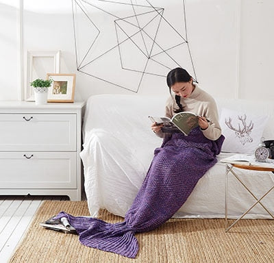 Knitted Mermaid Tail Blanket  |  soft knitted wearble blanket in under-sea-style